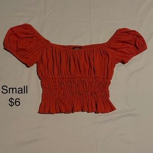 Crop top